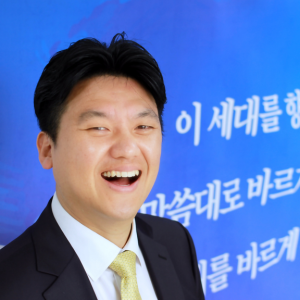 조정현