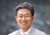 김진홍